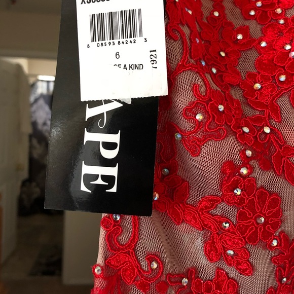 One of a Kind, never-worn red prom dress - Picture 4 of 4